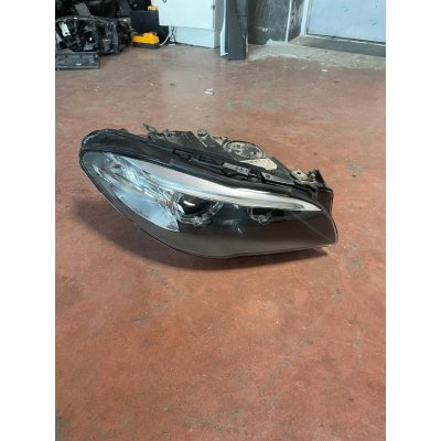 731713211 / 731713211 BMW 5 SERİSİ F10 SAĞ ÖN FAR | MOTOLAND